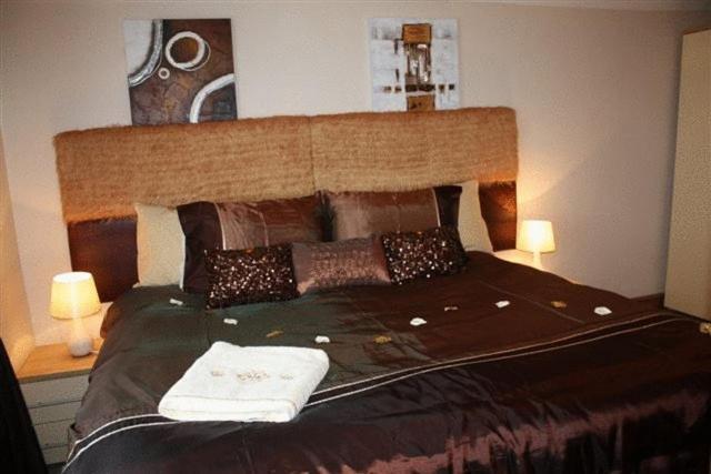 Robertsbridge Retreat At Cornhill Self Catering Apartments Phòng bức ảnh